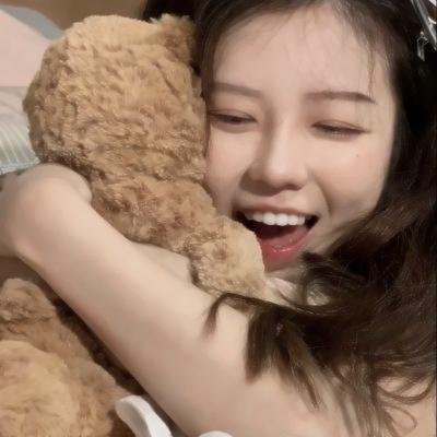 女孩的灵缇犬